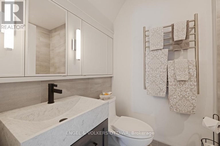 29619475/215-springfield-road/rockcliffe/ottawa/ontario/K1M0L1_26