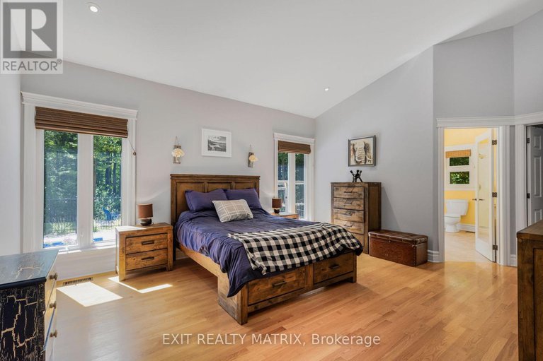 29255062/1736-groves-road/russell-twp/russell/ontario/K4R1E5_15