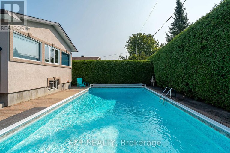 28844874/1828-lorraine-avenue/urbandale-acres/ottawa/ontario/K1H6Z8_41