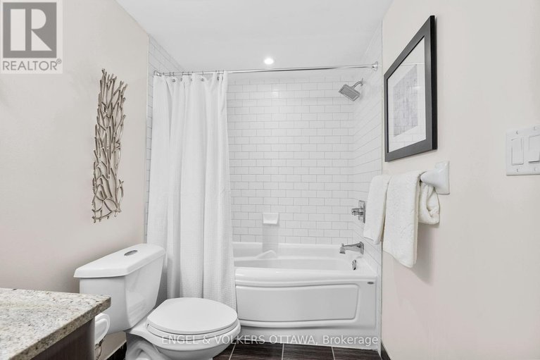 28973673/106-390-booth-street/west-centre-town/ottawa/ontario/K1R7K6_17