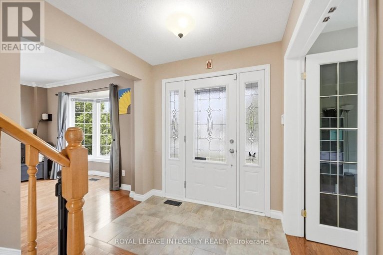 29646948/675-potvin-avenue/town-of-rockland/clarence-rockland/ontario/K4K1H2_4