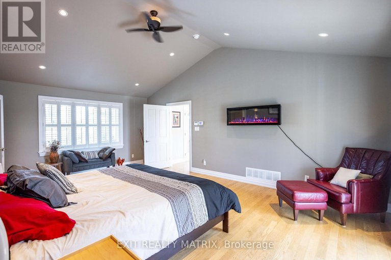 28809451/2392-8th-line-road/metcalfe/ottawa/ontario/K0A2P0_23