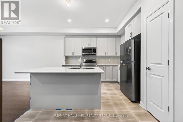 29298079/887-eileen-vollick-crescent/morgans-grantsouth-march/ottawa/ontario/K2W0M9_15