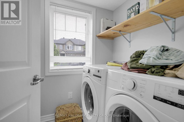 28931180/41-maroma-street/avalon-west/ottawa/ontario/K4A1A3_10