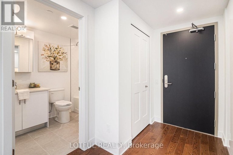 29442241/2007-180-george-street/lower-townbyward-market/ottawa/ontario/K1N0G8_7