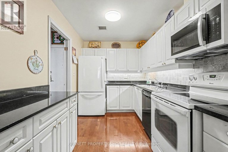 29677262/305-3099-carling-avenue/bayshore/ottawa/ontario/K2H5A6_6