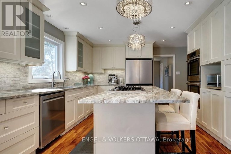 29581812/1263-randboro-crescent/navan/ottawa/ontario/K4B1K7_2