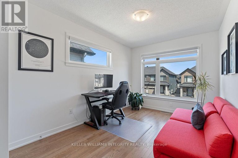 28463523/81-heirloom-street/riverside-southgloucester-glen/ottawa/ontario/K4M0L2_34