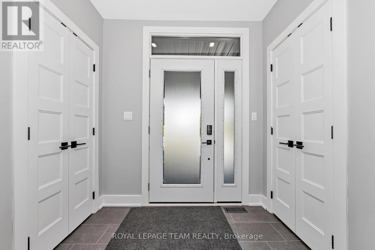 29103093/12-largo-crescent/meadowlandscrestview/ottawa/ontario/K2G3C7_5