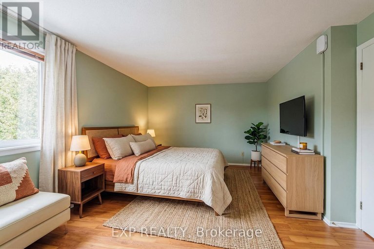 29653946/31-coolspring-crescent/borden-farmstewart-farmcarleton-heightsparkwood-hills/ottawa/ontario/K2E7M9_25