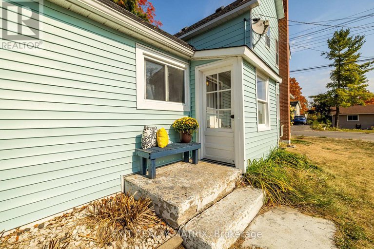 28886094/266-ann-street/almonte/mississippi-mills/ontario/K0A1A0_35