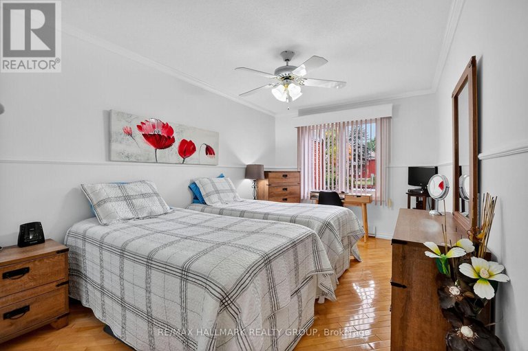 28918370/108-1760-cabaret-lane/fallingbrookpineridge/ottawa/ontario/K4A2H1_13