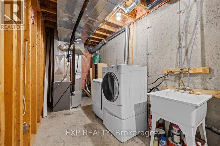 28648911/1959-ranchwood-way/chapel-hill/ottawa/ontario/K1C7L7_33