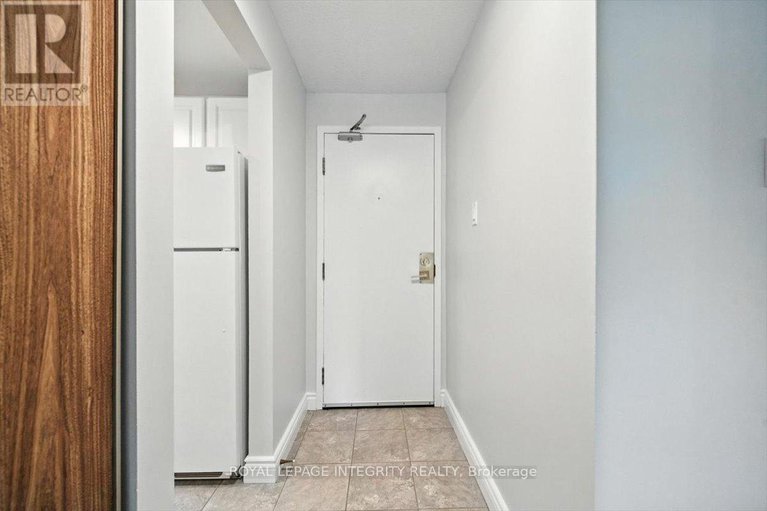 28812439/201-6470-bilberry-drive/orleans-wood/ottawa/ontario/K1C4P1_10