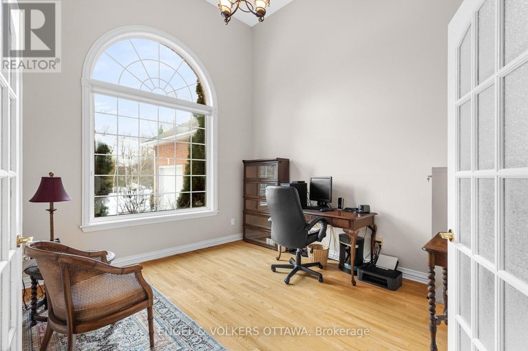 29633496/5-countryside-green/cedar-hillorchard-estates/ottawa/ontario/K2R1B5_7