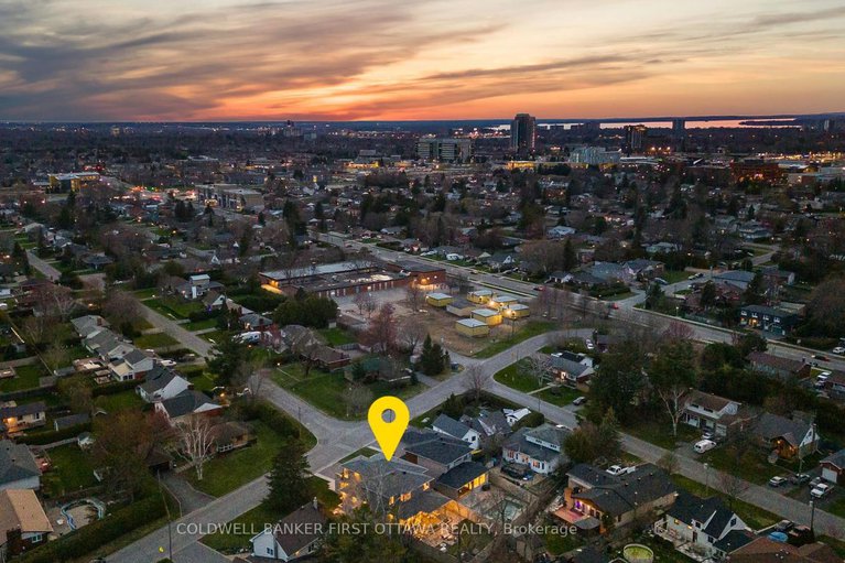 28265493/13-brook-lane/meadowlandscrestview/ottawa/ontario/K2G1S1_50