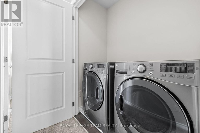 29366438/1001-shimmerton-circle/emerald-meadowstrailwest/ottawa/ontario/K2M0L4_31