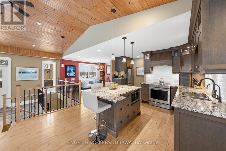 29610201/1105-edward-street/manotick-long-island-nicholls-island/ottawa/ontario/K4M1G8_4