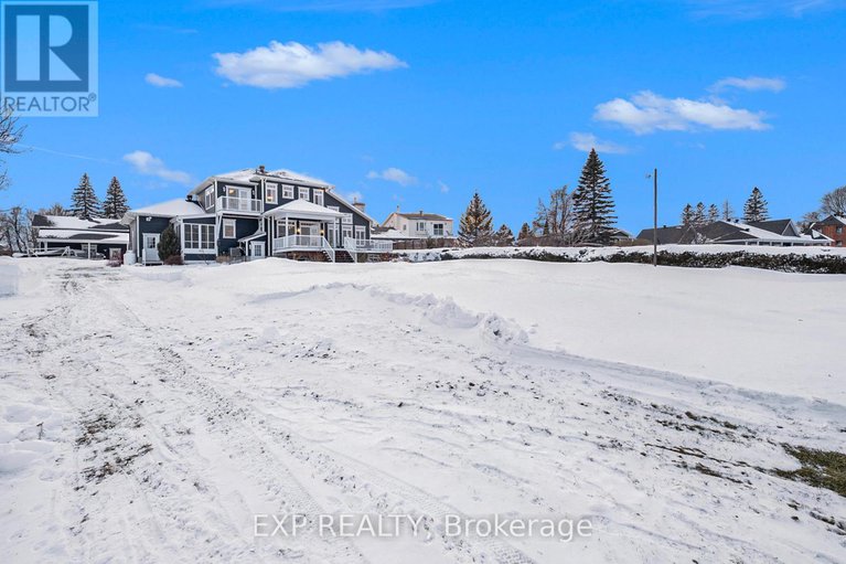 29291486/3605-front-road/east-hawkesbury-twp/hawkesbury/ontario/K6A2W5_48