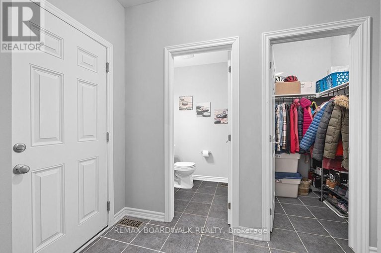 29414212/353-sweetclover-way/avalon-west/ottawa/ontario/K4A1E6_10