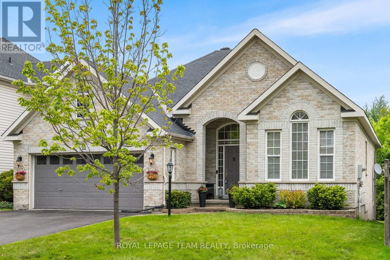 28368284/22-leatherwood-crescent/stonebridge/ottawa/ontario/K2J4X9_1