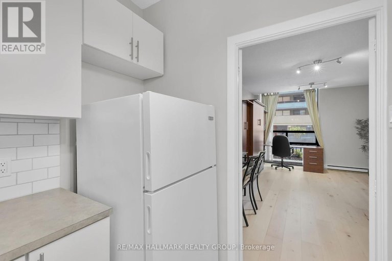 28542940/104-475-laurier-avenue-w/ottawa-centre/ottawa/ontario/K1R7X1_21