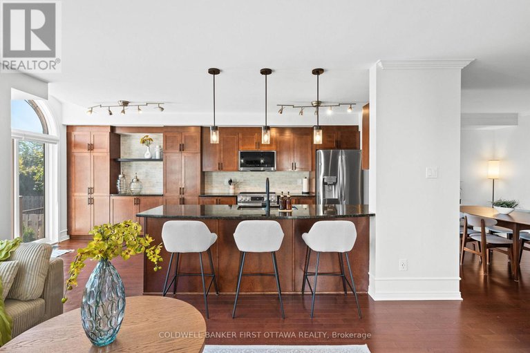 28900707/638-pepperville-crescent/emerald-meadowstrailwest/ottawa/ontario/K2M0E8_9