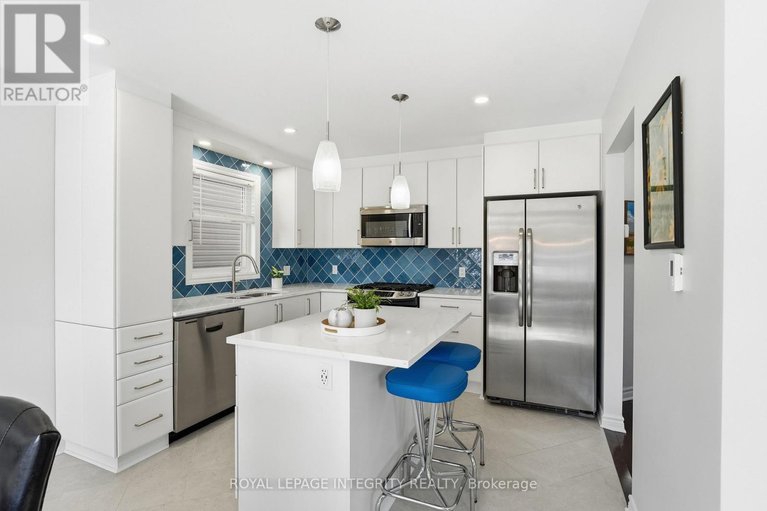 29397113/317-mercury-street/clarencerockland-twp/clarence-rockland/ontario/K4K0G7_4