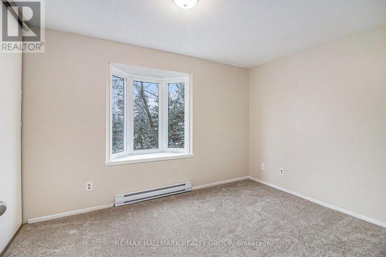 29126202/b-6716-jeanne-darc-boulevard-n/convent-glen-north/ottawa/ontario/K1C6E9_16