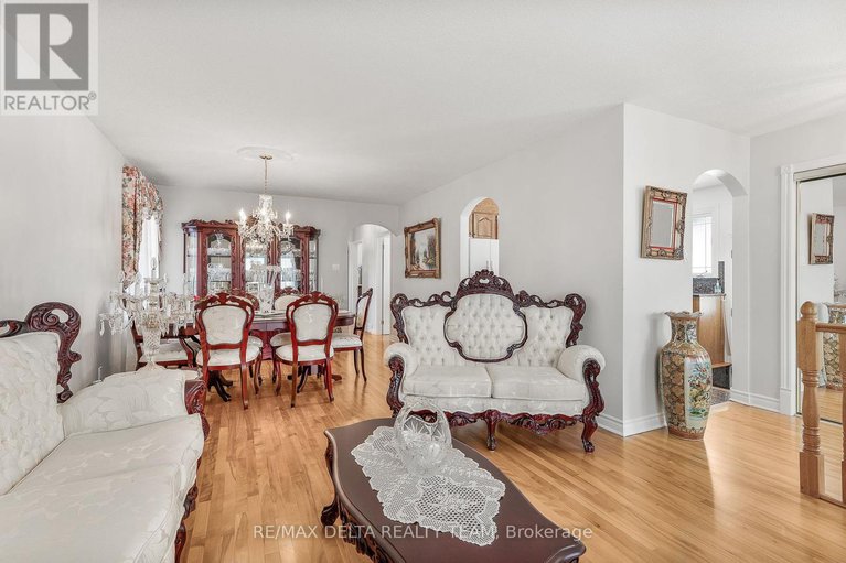 28631886/2435-heaton-avenue/hawthorne-meadows/ottawa/ontario/K1G1J1_6