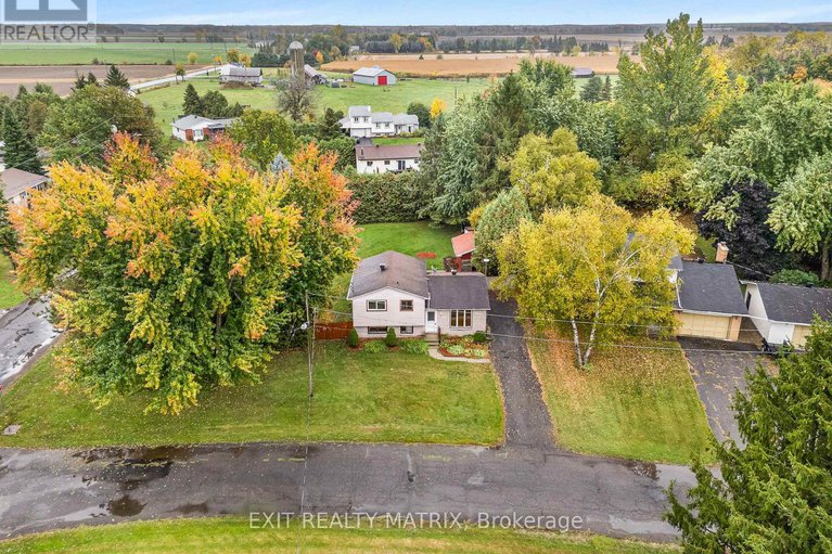28991859/29-louise-crescent/embrun/russell/ontario/K0A1W0_31