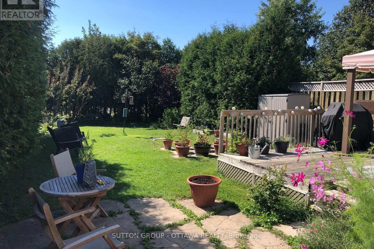 29385620/1713-stoneboat-crescent/convent-glen-south/ottawa/ontario/K1C1W7_25