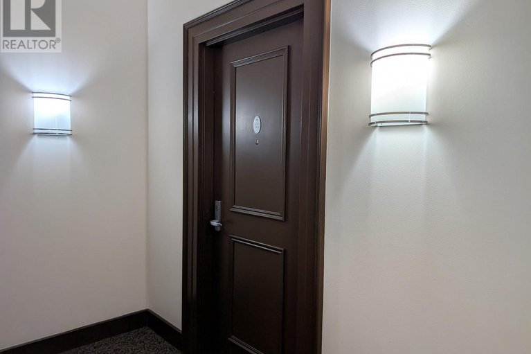 29403608/1804-70-landry-street/vanier/ottawa/ontario/K1L0A8_2