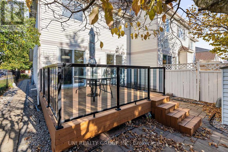 29005763/1720-jobin-crescent/carson-grove/ottawa/ontario/K1J1C5_36