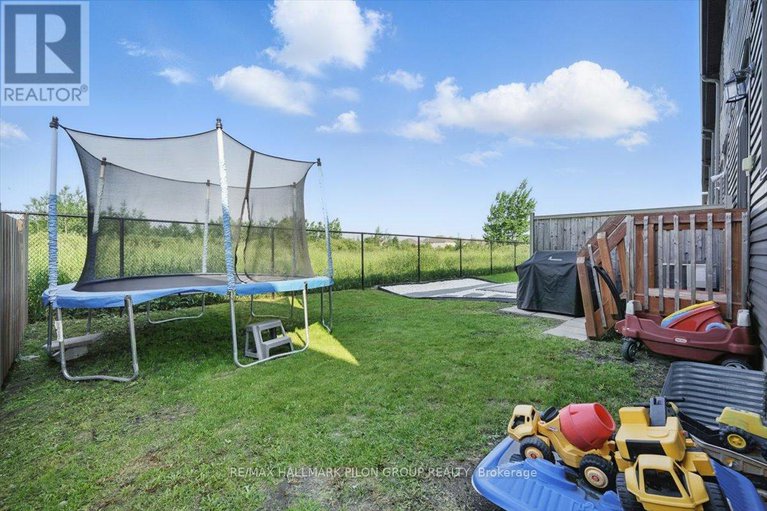 28459225/251-mountain-sorrel-way/avalon-west/ottawa/ontario/K4A1H5_21