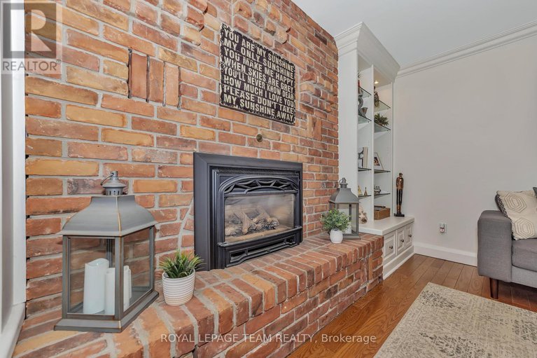 28266949/129-ridgeview-drive/carp/ottawa/ontario/K0A1L0_20