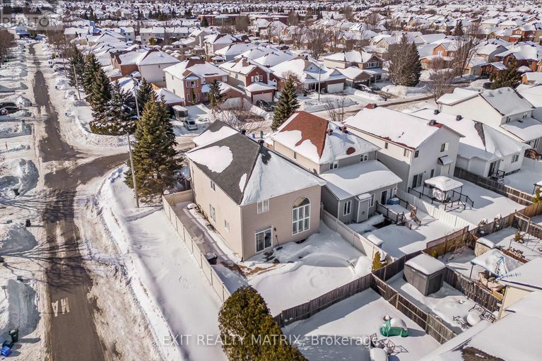 29367173/1183-mulder-avenue/fallingbrookgardenway-south/ottawa/ontario/K4A4H2_37