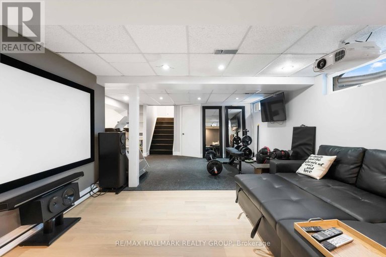 28618347/2425-ogilvie-road/beacon-hill-north/ottawa/ontario/K1J7N3_26