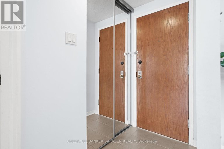 28941833/209-80-sandcastle-drive/leslie-park/ottawa/ontario/K2H9E7_13