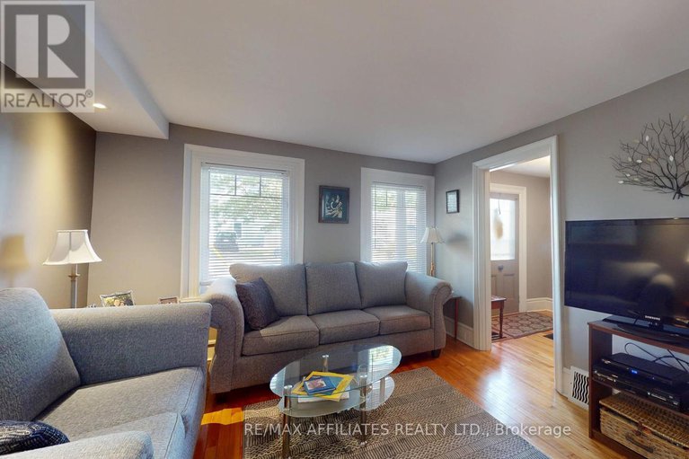 28913072/2-daniel-street/brockville/brockville/ontario/K6V4Z3_7