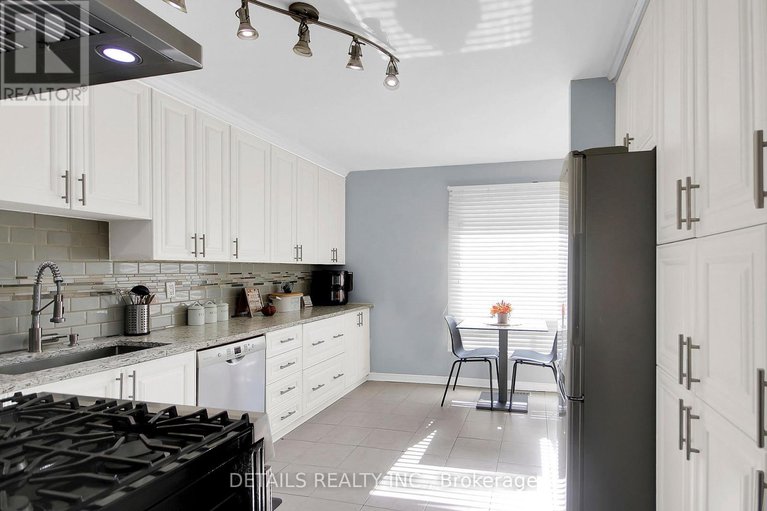 28975224/2-3575-downpatrick-road-e/windsor-park-village/ottawa/ontario/K1V8T3_4