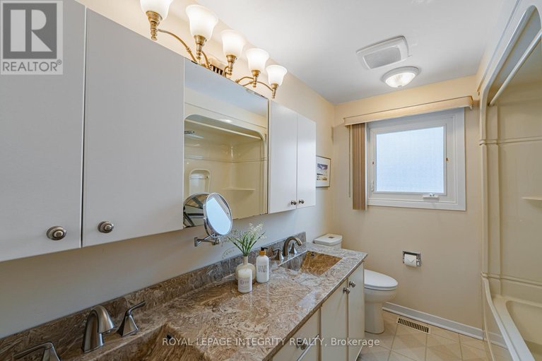 29456641/664-glenhurst-crescent/beacon-hill-north/ottawa/ontario/K1J7B7_40