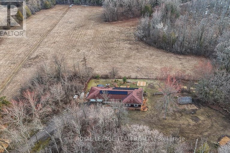 29640985/667-ramsay-4a-concession/mississippi-mills-ramsay-twp/mississippi-mills/ontario/K7C3P1_2