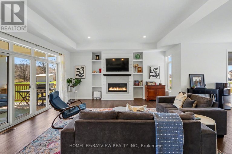 29633587/315-autumn-meadow-way/north-gower/ottawa/ontario/K0A2T0_6