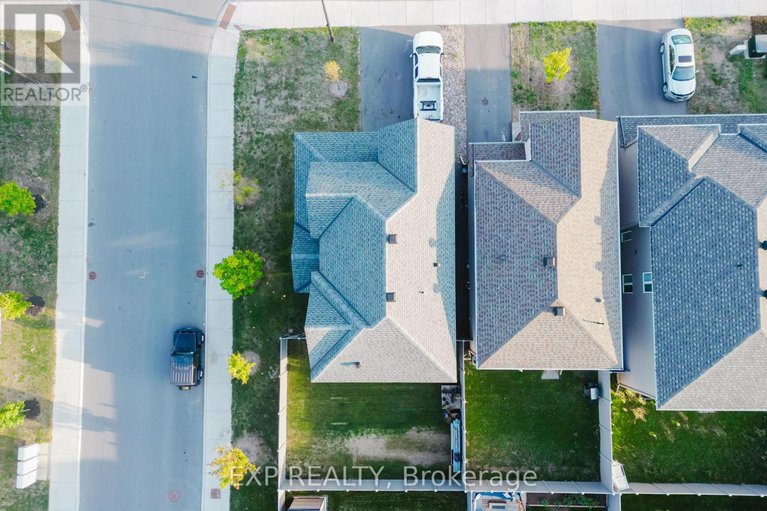 28953712/796-cappamore-drive/half-moon-bay/ottawa/ontario/K2J6V6_2