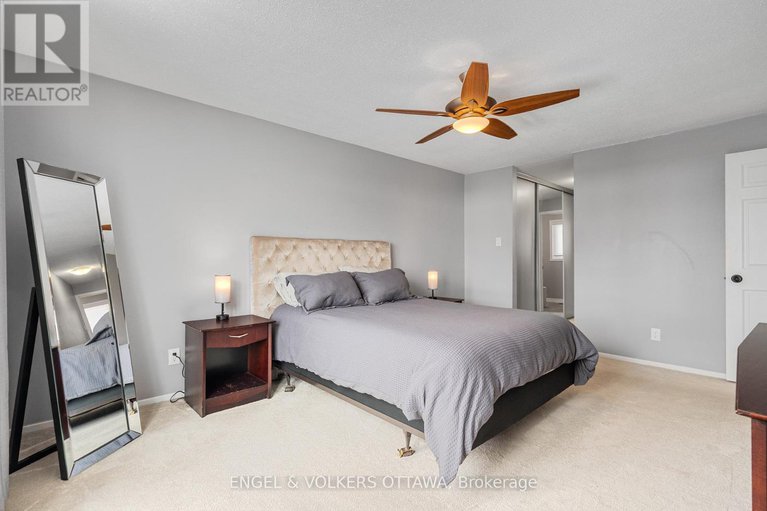 29176704/29-valley-ridge-street/borden-farmstewart-farmcarleton-heightsparkwood-hills/ottawa/ontario/K2E7W3_28