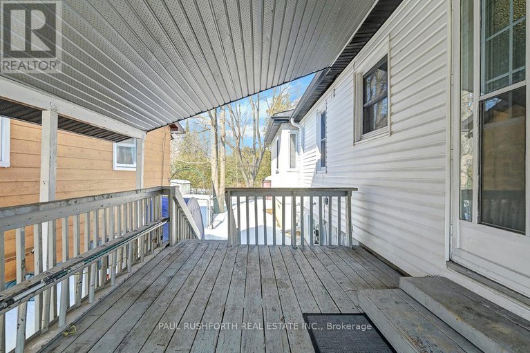 29437881/1401-mcmahon-avenue/emerald-woodssawmill-creek/ottawa/ontario/K1T1C2_46