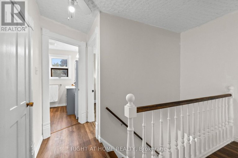 28925097/94-main-street/north-dundas-winchester-twp/north-dundas/ontario/K0A2R0_19