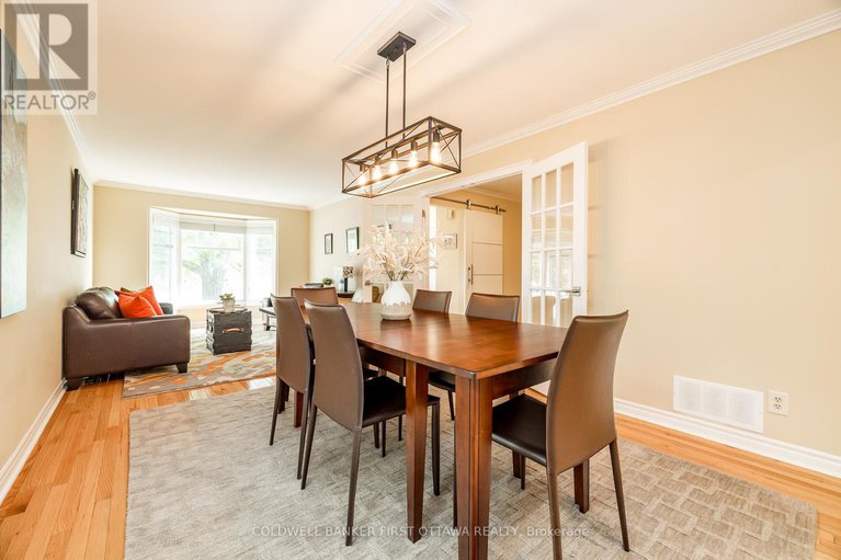 28917616/9-lone-meadow-trail/stittsville-central/ottawa/ontario/K2S1C9_8