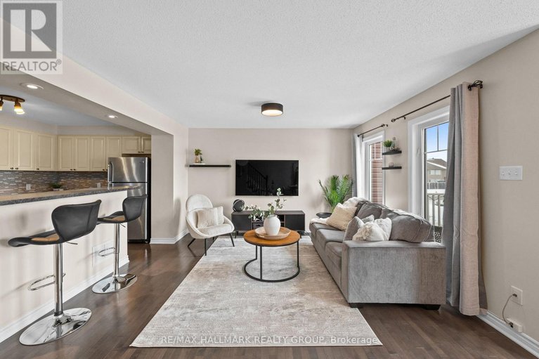 29402319/128-sunshine-crescent/notting-hillsummerside/ottawa/ontario/K4A0V3_10